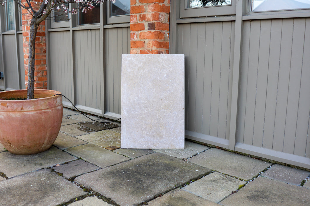 Natural Pearl Limestone - 600 x 900 x 22mm