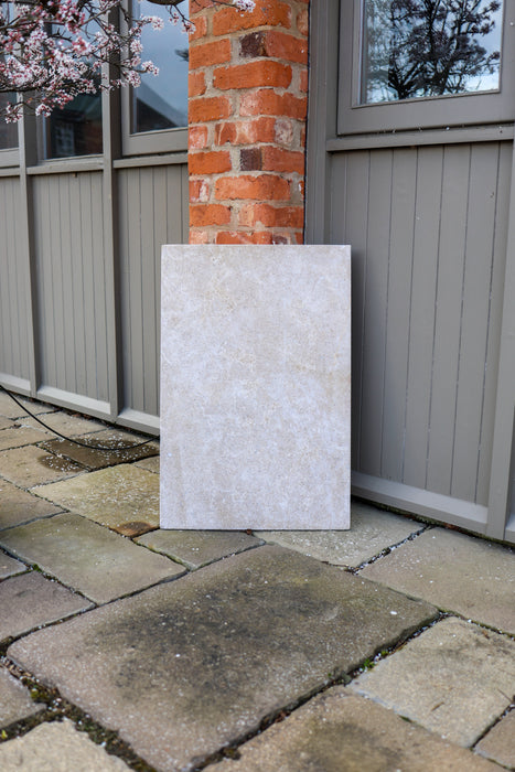 Natural Beige Limestone - 600 x 900 x 22mm