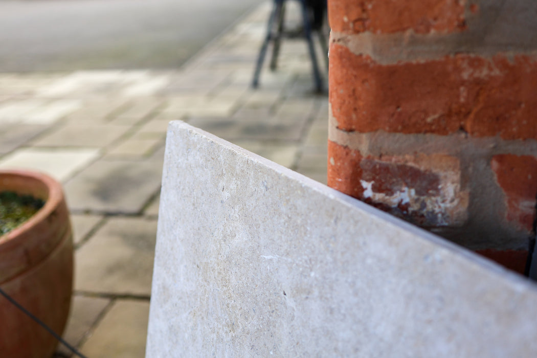 Natural Beige Limestone - 600 x 900 x 22mm
