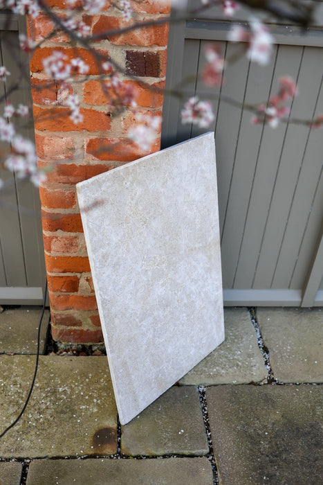 Natural Beige Limestone - 600 x 900 x 22mm